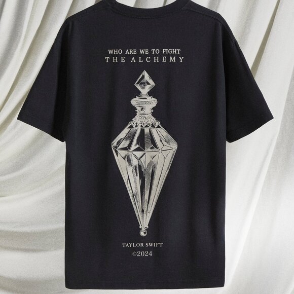 Who Are We To Fight The Alchemy T-Shirt | NWOT - Picture 2 of 9